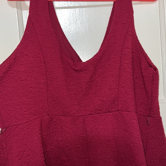 Torrid red texture dress size 2 - Picture 5 of 5